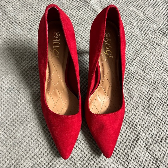 Women’s Rouge Helium Red Suede Heels | size 8/38 - Picture 1 of 8